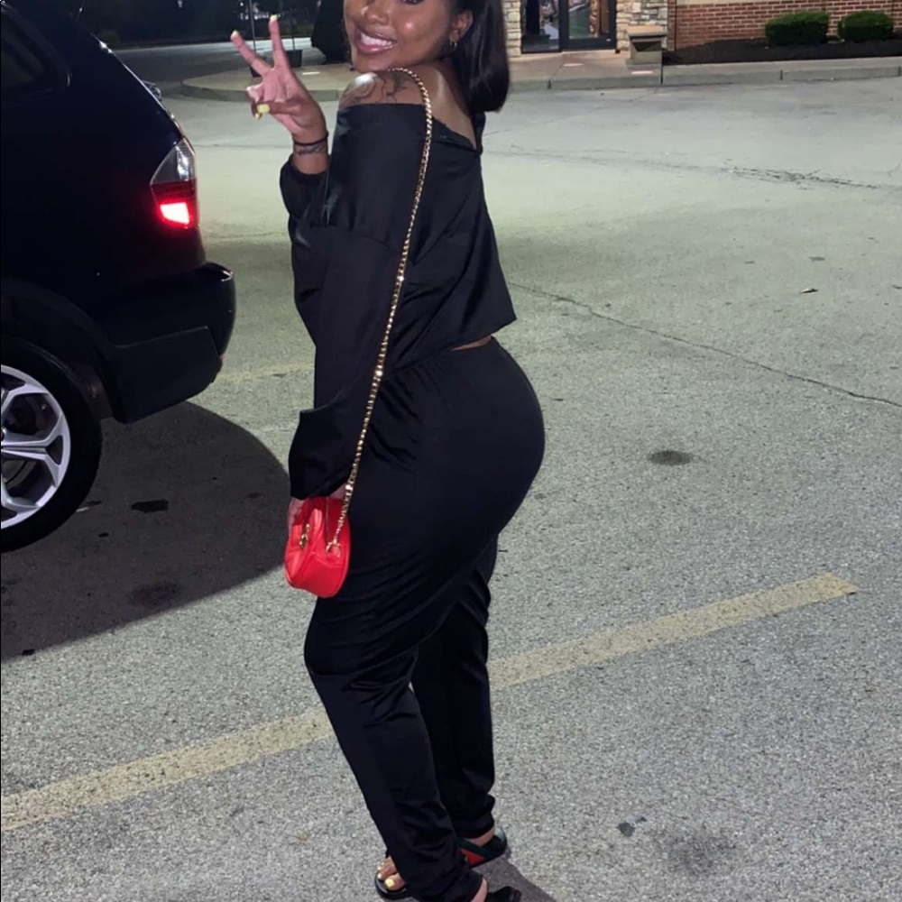 Black long sleeve two piece